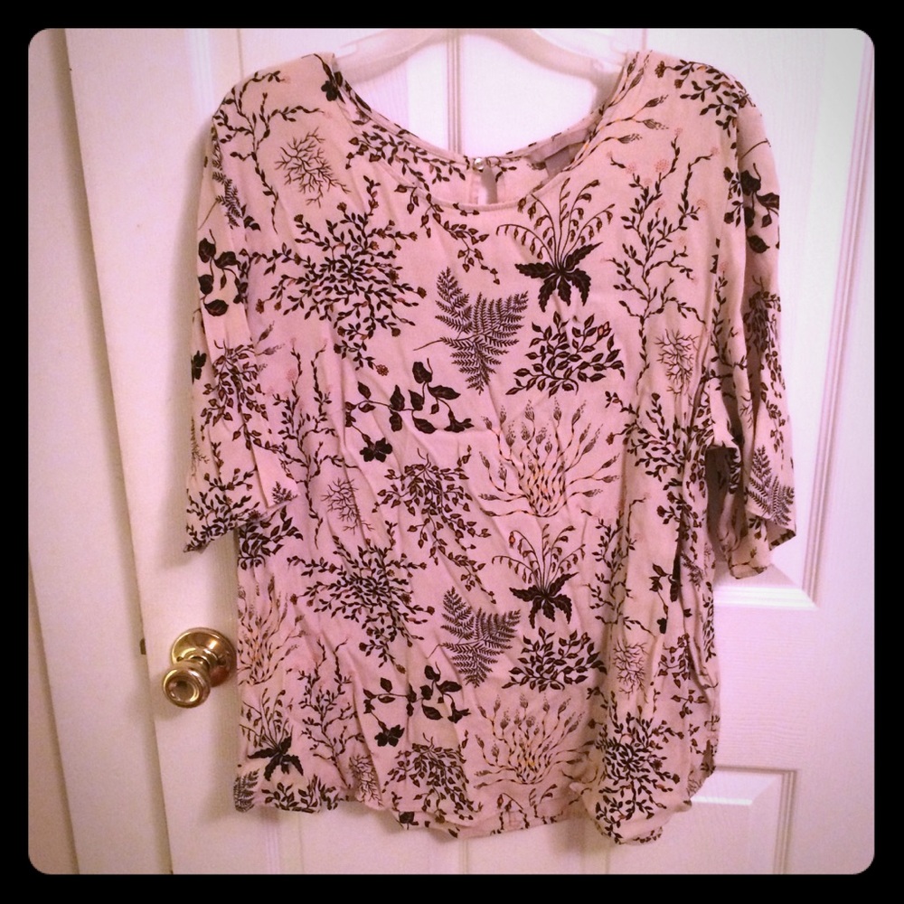 H&M plus size blouse!